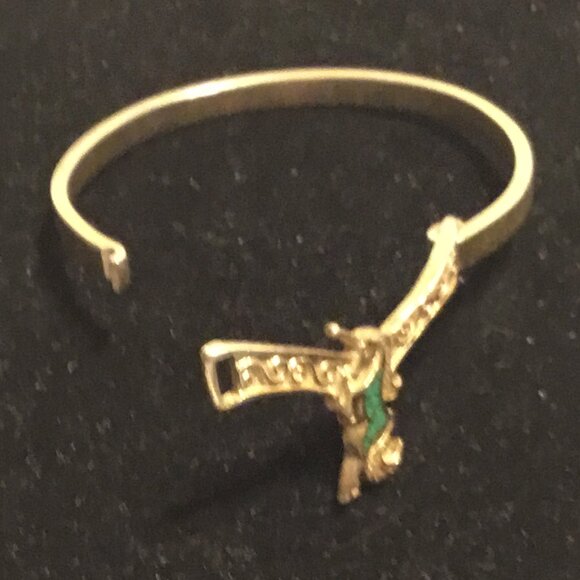 Vintage unicorn hinged bracelet with Turquoise inlay - Picture 6 of 11